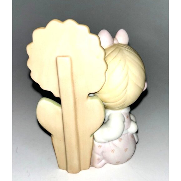 Precious Moments A Growing Love 1988 Membership Girl with Flower Pot Figurine - Picture 4 of 7